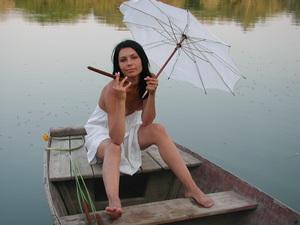 Original 2048 px/ 1536 px