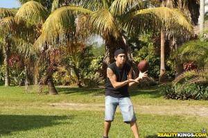 Original 3840 px/ 2548 px