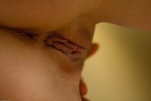 Original 1600 px/ 1064 px