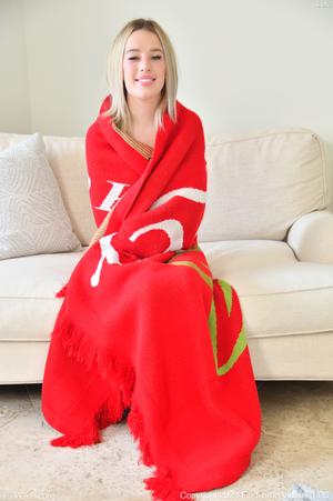 #FTVGirls - Lola Frigid Morning #FTV