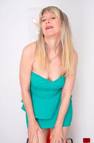 Original 1930 px/ 2930 px