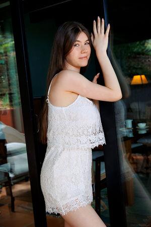 Original 2883 px/ 4324 px