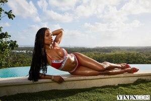 Original 1280 px/ 853 px