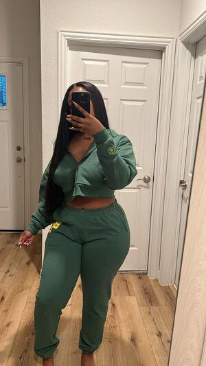 Original 1152 px/ 2048 px