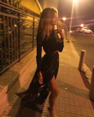 Original 1025 px/ 1280 px