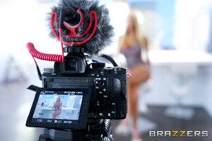 Original 3000 px/ 2000 px