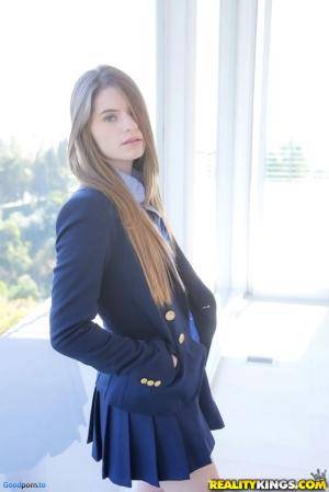 Original 854 px/ 1280 px