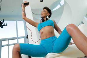 Original 2495 px/ 1663 px