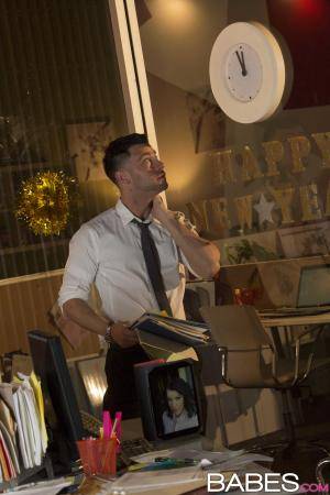 Original 2560 px/ 3840 px