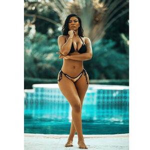 Original 1080 px/ 1080 px