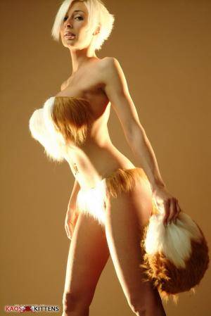 Original 634 px/ 950 px