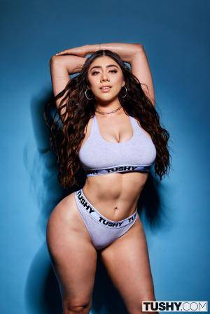 Original 2000 px/ 2999 px