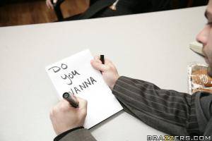 Original 900 px/ 600 px