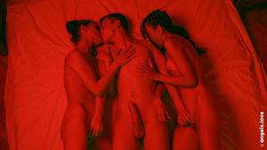 Original 7680 px/ 4320 px