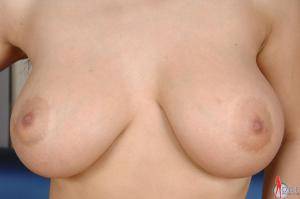 Original 2000 px/ 1328 px