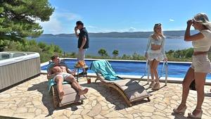 Original 1024 px/ 576 px