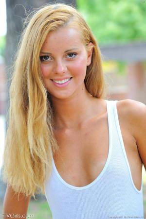 Original 1064 px/ 1600 px