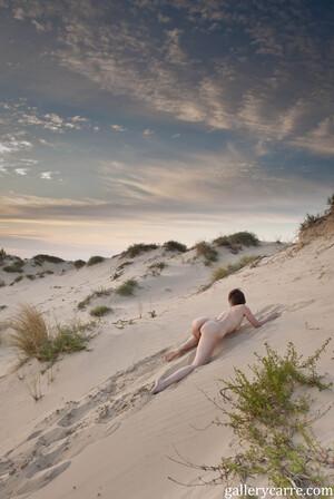 Original 3217 px/ 4800 px