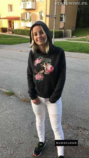 Original 750 px/ 1334 px