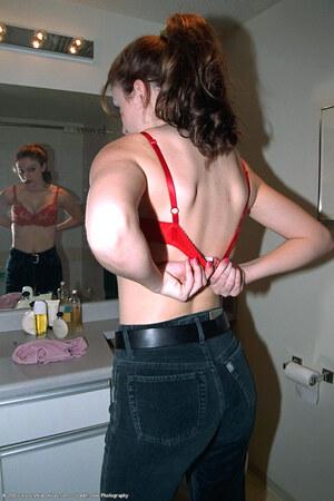 Original 682 px/ 1024 px