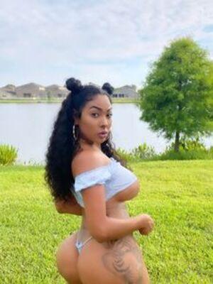 Original 225 px/ 300 px