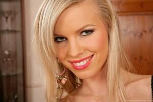 Original 1280 px/ 853 px