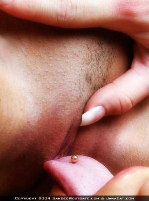 Original 600 px/ 809 px