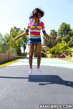 Original 533 px/ 800 px