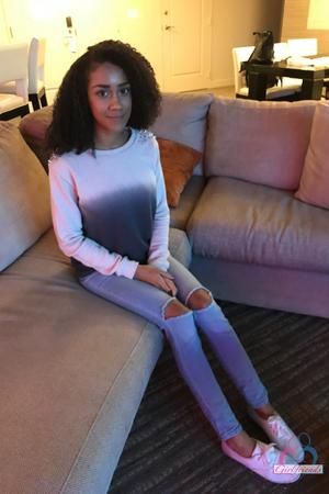 Original 2000 px/ 3000 px