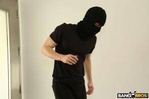 Original 2000 px/ 1333 px