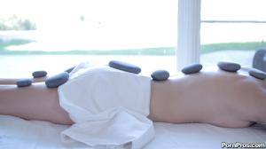 Original 1500 px/ 843 px