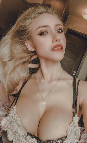 Original 1449 px/ 2389 px