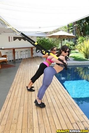 Original 2560 px/ 3840 px