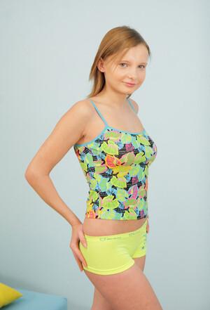 Original 849 px/ 1247 px