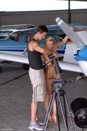 Original 669 px/ 1000 px