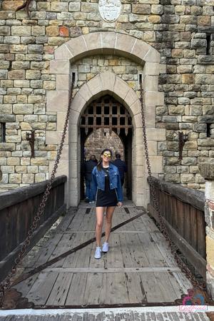 Original 2000 px/ 3000 px