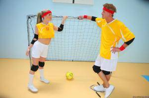 Original 2495 px/ 1663 px