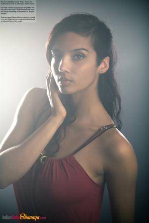 Original 683 px/ 1024 px