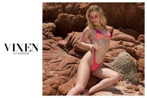 Original 3000 px/ 2000 px