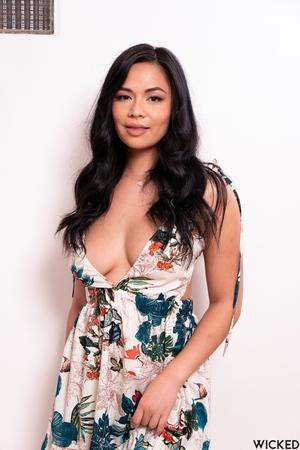 Original 1280 px/ 1920 px