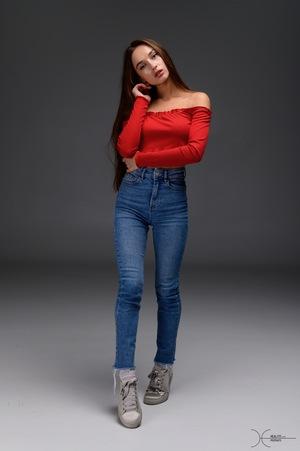 #HealFit Gloria Sol - The Desk Mate