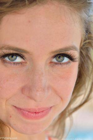 Original 852 px/ 1280 px