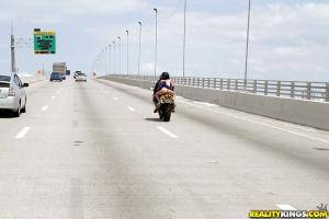 Original 3840 px/ 2560 px