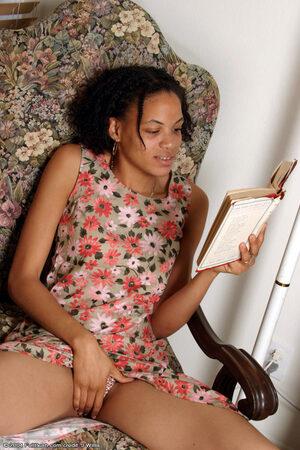 Original 682 px/ 1024 px