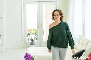 #MYLF Lily Love - Shopping Young