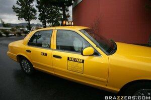 Original 900 px/ 600 px