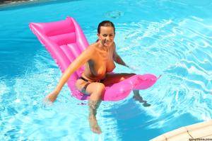 Original 2495 px/ 1663 px