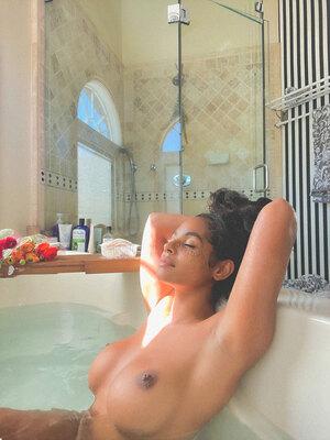 Original 3024 px/ 4032 px