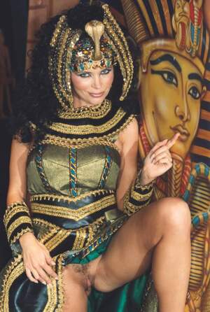 Original 672 px/ 1000 px