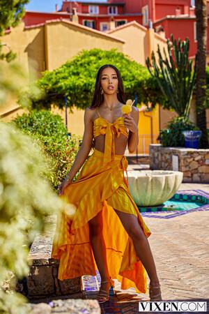 Original 2000 px/ 3000 px